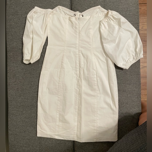 Off the shoulder mini dress - Picture 3 of 4